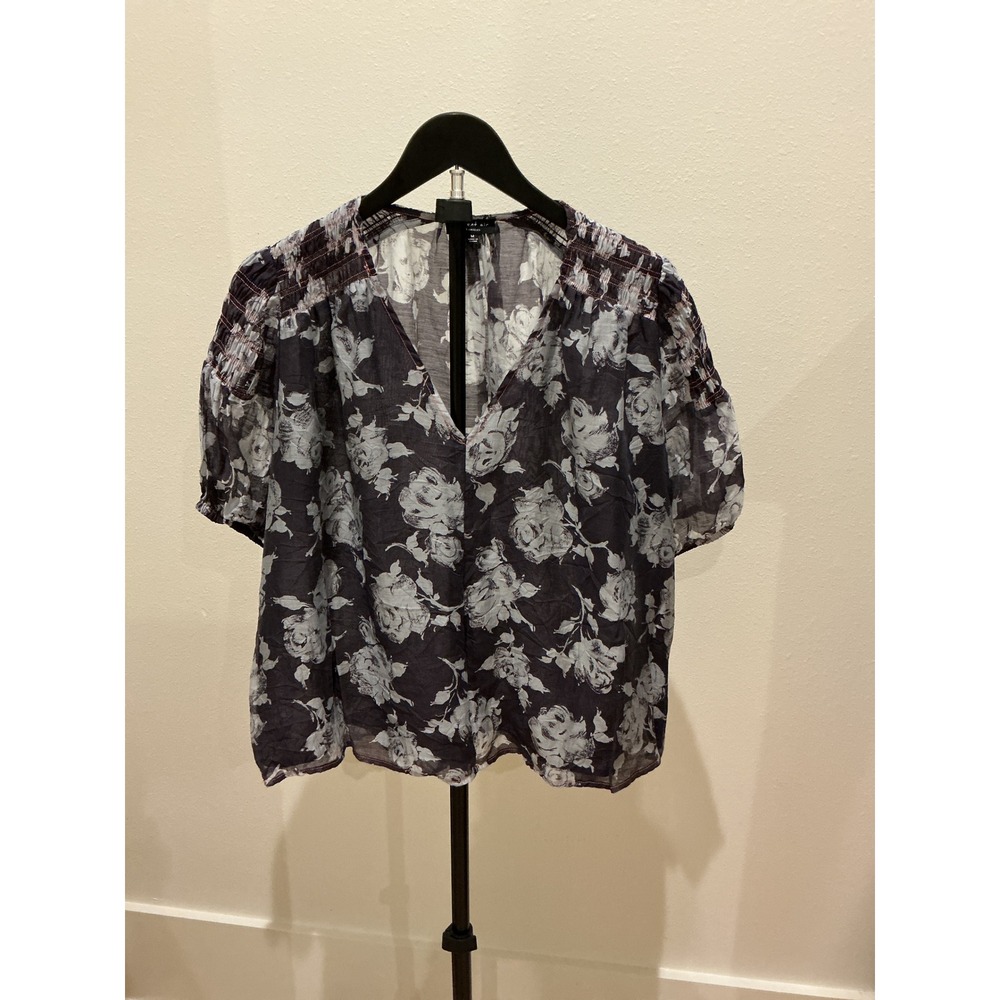 Current Air Los Angeles Navy Floral V-Neck Smocked Shoulder Blouse Size M